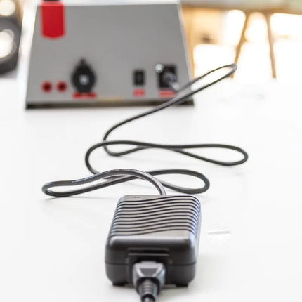 Battery charger for TF1 &amp; TF2