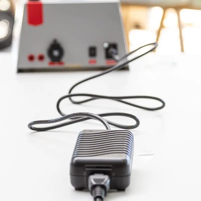 Battery charger for TF1 &amp; TF2