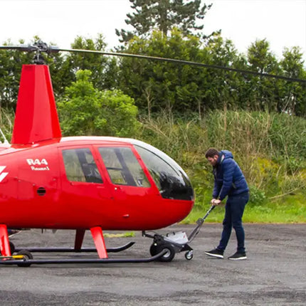 TowFLEXX TF2.2 Schlepper mit einem Robinson R44 Raven